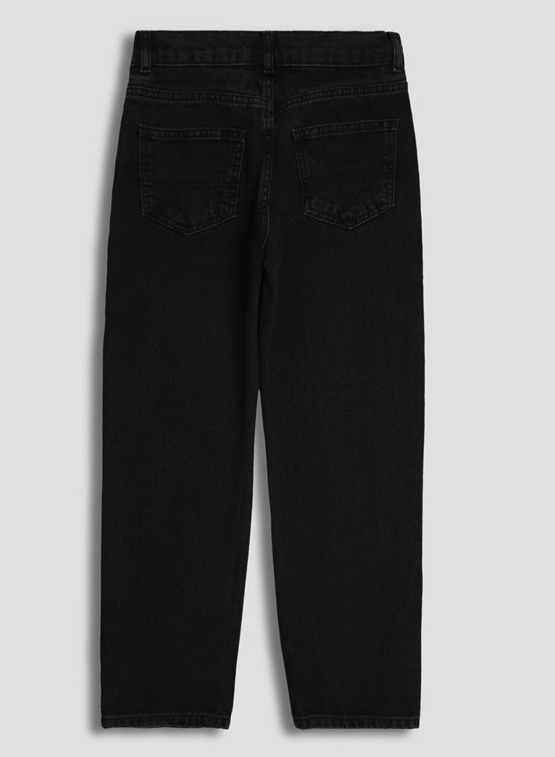 ال سي وايكيكي بنطلون جينز أولادي بقصة مريحة - Image 2